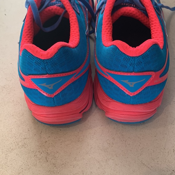 Mizuno Women’s Wave X10 Running Shoes - Size 10 - Picture 6 of 7
